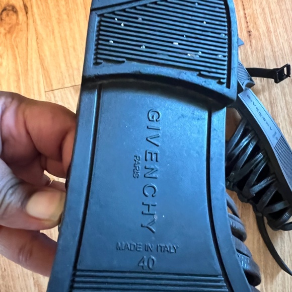 Authentic Givenchy Gladiatot PVC Sandals 40 - Picture 2 of 6